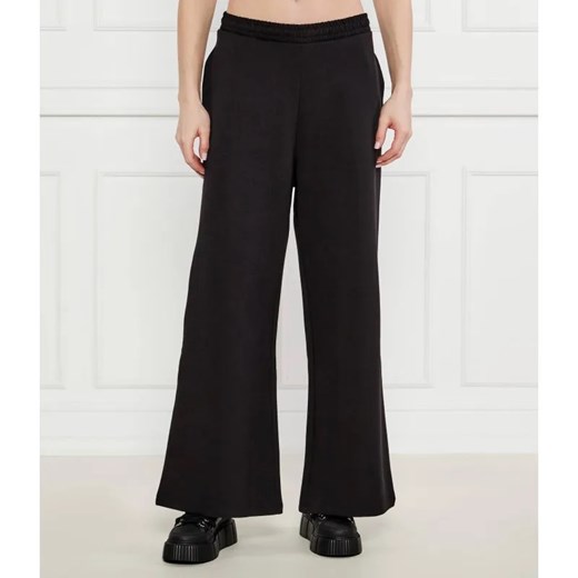 HUGO Spodnie dresowe Nalosia | flare fit ze sklepu Gomez Fashion Store w kategorii Spodnie damskie - zdjęcie 184504600