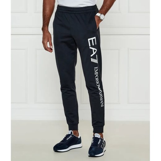 EA7 Spodnie dresowe | Regular Fit ze sklepu Gomez Fashion Store w kategorii Spodnie męskie - zdjęcie 184505480
