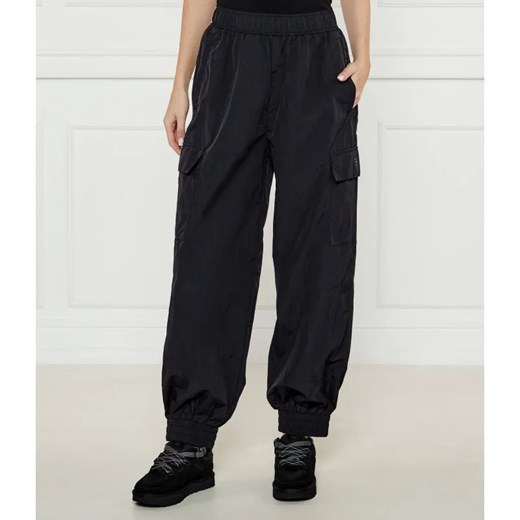 EA7 Spodnie cargo | Loose fit ze sklepu Gomez Fashion Store w kategorii Spodnie damskie - zdjęcie 184505483