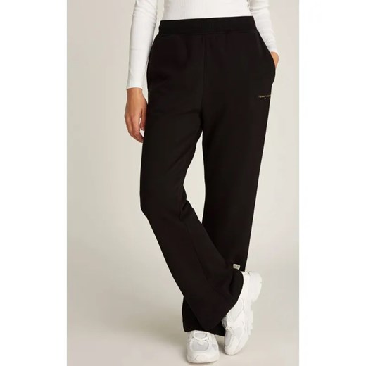 Tommy Jeans Spodnie dresowe | Relaxed fit ze sklepu Gomez Fashion Store w kategorii Spodnie damskie - zdjęcie 184506161