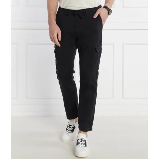 Pepe Jeans London Spodnie GYMDIGO | Regular Fit ze sklepu Gomez Fashion Store w kategorii Spodnie męskie - zdjęcie 184506582