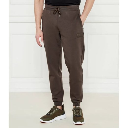EA7 Spodnie dresowe | Regular Fit ze sklepu Gomez Fashion Store w kategorii Spodnie męskie - zdjęcie 184506661