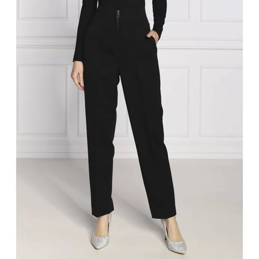 GUESS Spodnie MAY | Regular Fit ze sklepu Gomez Fashion Store w kategorii Spodnie damskie - zdjęcie 184507642