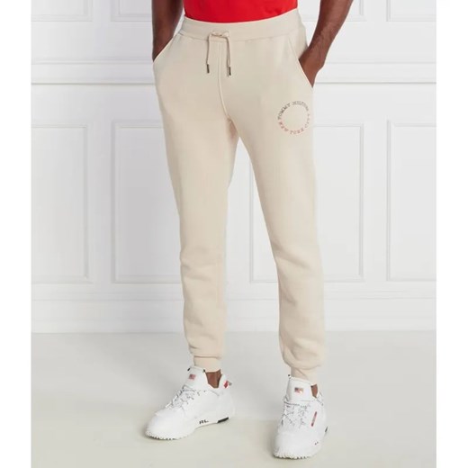 Tommy Hilfiger Spodnie dresowe MONOTYPE ROUNDALL | Regular Fit ze sklepu Gomez Fashion Store w kategorii Spodnie męskie - zdjęcie 184508294