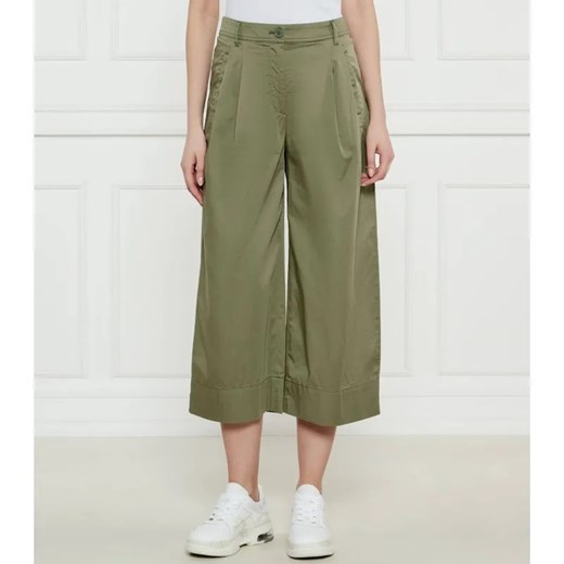 Marc Cain Spodnie WARIN | flare fit ze sklepu Gomez Fashion Store w kategorii Spodnie damskie - zdjęcie 184509321