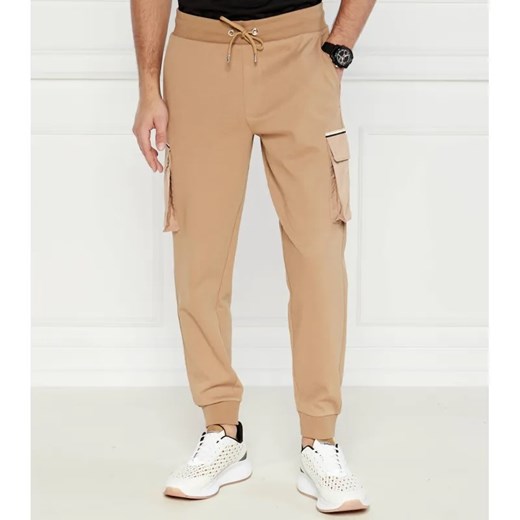 BOSS BLACK Spodnie dresowe C-Larsen | Regular Fit ze sklepu Gomez Fashion Store w kategorii Spodnie męskie - zdjęcie 184510653