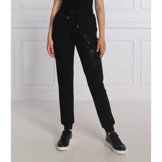 Armani Exchange Spodnie dresowe | Regular Fit ze sklepu Gomez Fashion Store w kategorii Spodnie damskie - zdjęcie 184511683