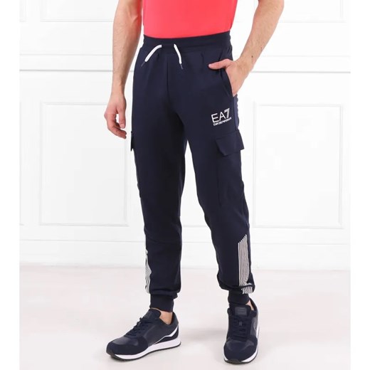 EA7 Spodnie dresowe | Regular Fit ze sklepu Gomez Fashion Store w kategorii Spodnie męskie - zdjęcie 184512021