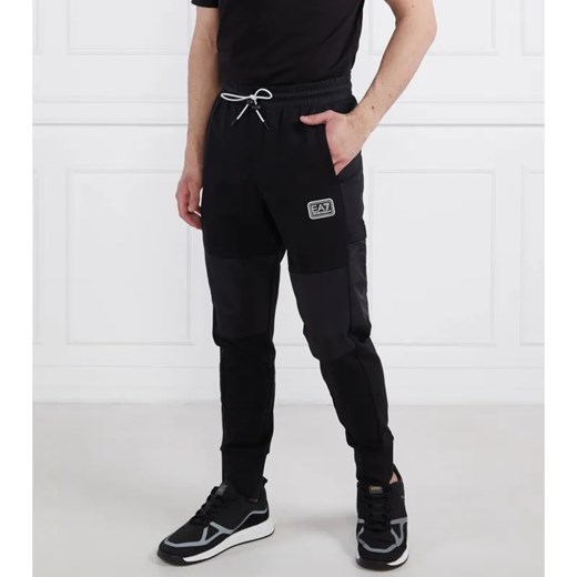 EA7 Spodnie dresowe | Regular Fit L wyprzedaż Gomez Fashion Store