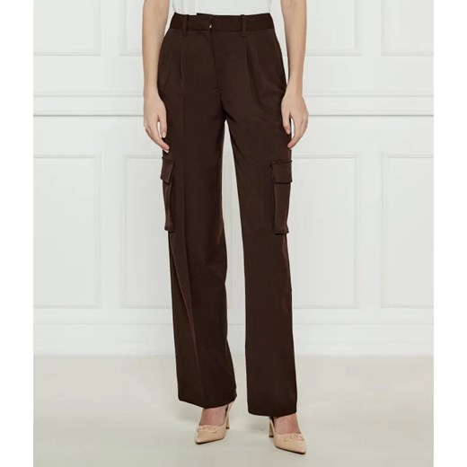 GUESS Spodnie cargo MATEA PERFECT | Regular Fit ze sklepu Gomez Fashion Store w kategorii Spodnie damskie - zdjęcie 184512694