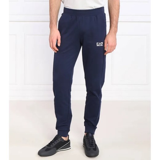 EA7 Spodnie dresowe | Regular Fit ze sklepu Gomez Fashion Store w kategorii Spodnie męskie - zdjęcie 184514191
