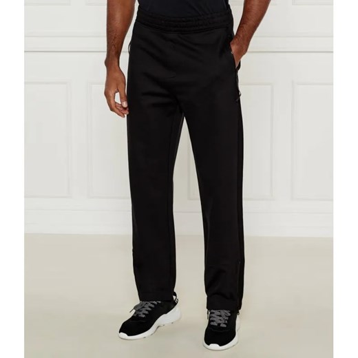 HUGO Spodnie dresowe Detechtros | Regular Fit ze sklepu Gomez Fashion Store w kategorii Spodnie męskie - zdjęcie 184516181