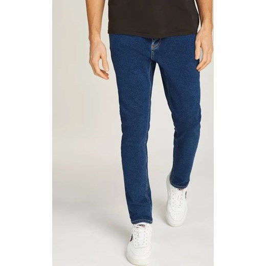 Tommy Jeans Jeansy AUSTIN Tommy Jeans 32/34 okazyjna cena Gomez Fashion Store