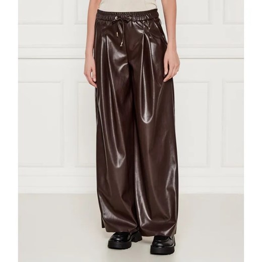 Marc Cain Spodnie WINNIPEG | Relaxed fit ze sklepu Gomez Fashion Store w kategorii Spodnie damskie - zdjęcie 184516593