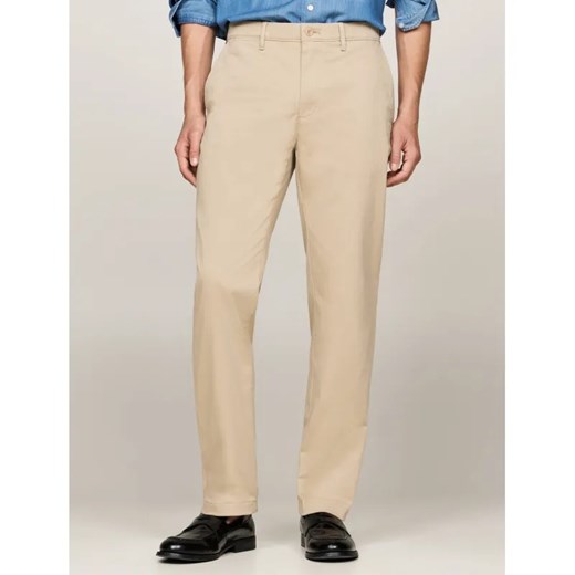 Tommy Hilfiger Spodnie chino Denton | Regular Fit ze sklepu Gomez Fashion Store w kategorii Spodnie męskie - zdjęcie 184516780