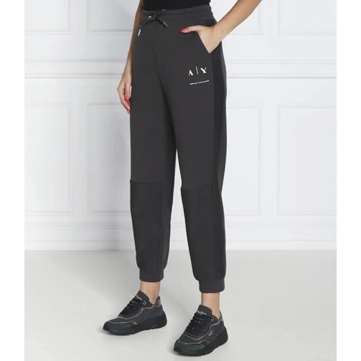 Armani Exchange Spodnie dresowe | Regular Fit ze sklepu Gomez Fashion Store w kategorii Spodnie damskie - zdjęcie 184517471