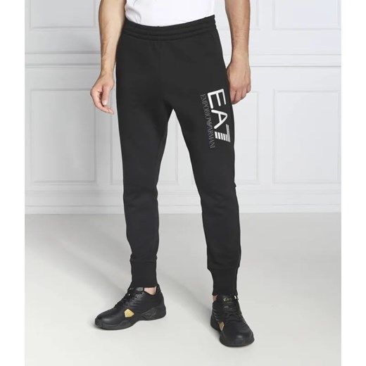 EA7 Spodnie dresowe | Regular Fit ze sklepu Gomez Fashion Store w kategorii Spodnie męskie - zdjęcie 184519222