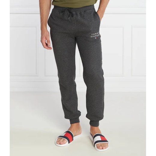 Tommy Hilfiger Spodnie dresowe HWK TRACK PANT QUILTED | Regular Fit ze sklepu Gomez Fashion Store w kategorii Spodnie męskie - zdjęcie 184519832