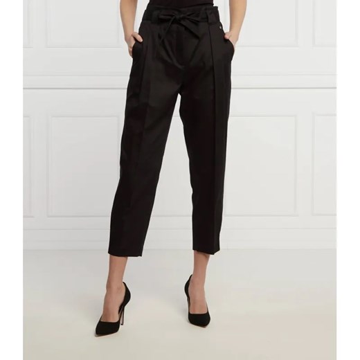 Marc Cain Spodnie z paskiem | Loose fit ze sklepu Gomez Fashion Store w kategorii Spodnie damskie - zdjęcie 184520040