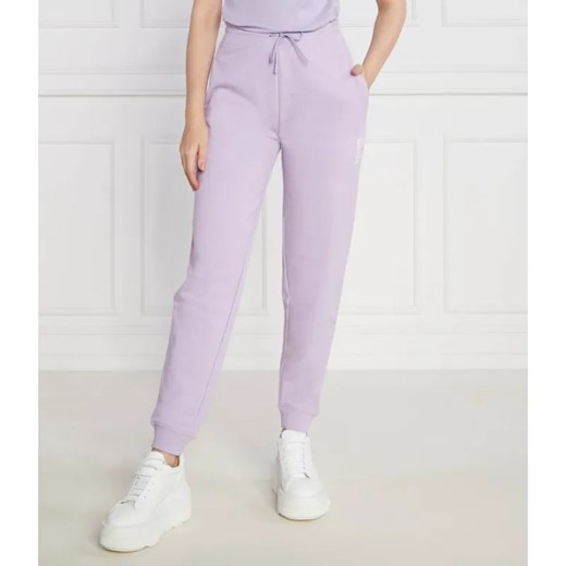 HUGO Spodnie dresowe Jogger | Regular Fit ze sklepu Gomez Fashion Store w kategorii Spodnie damskie - zdjęcie 184520324