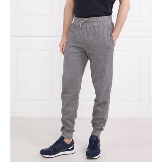 Tommy Hilfiger Spodnie dresowe | Regular Fit ze sklepu Gomez Fashion Store w kategorii Spodnie męskie - zdjęcie 184520840