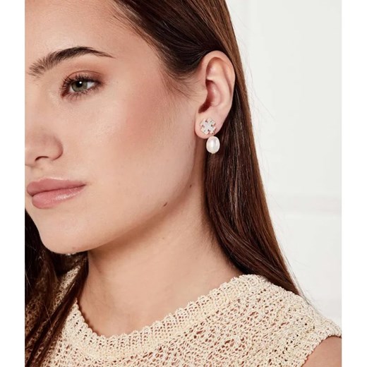 TORY BURCH Kolczyki Kira Mother of Pearl ze sklepu Gomez Fashion Store w kategorii Kolczyki - zdjęcie 184522214