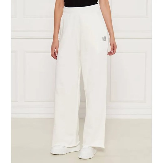 HUGO Spodnie dresowe Nasueda | Relaxed fit ze sklepu Gomez Fashion Store w kategorii Spodnie damskie - zdjęcie 184522244