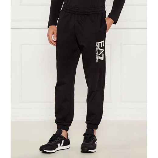 EA7 Spodnie dresowe | Modern fit ze sklepu Gomez Fashion Store w kategorii Spodnie męskie - zdjęcie 184531432