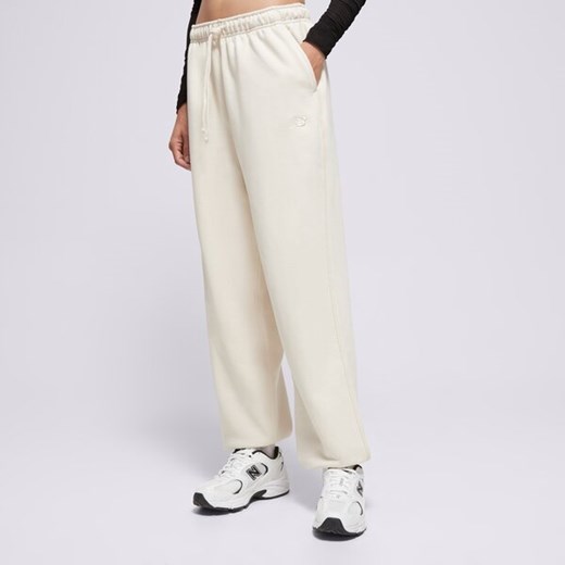NEW BALANCE SPODNIE ATHLETICS FRENCH TERRY JOGGER ze sklepu Sizeer w kategorii Spodnie damskie - zdjęcie 184539643