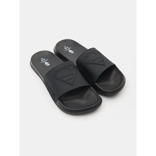 Sinsay - Klapki Superman - czarny Sinsay 42 Sinsay