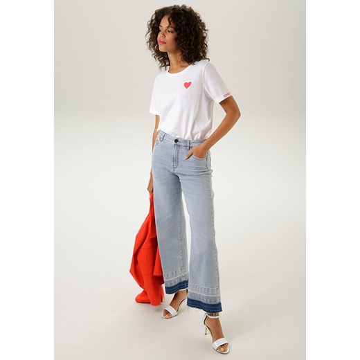 Aniston Dżinsy - Comfort fit - w kolorze błękitnym ze sklepu Limango Polska w kategorii Jeansy damskie - zdjęcie 184552362