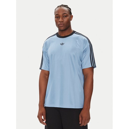 adidas T-Shirt adicolor Jacquard JW5879 Błękitny Loose Fit ze sklepu MODIVO w kategorii T-shirty męskie - zdjęcie 184553441