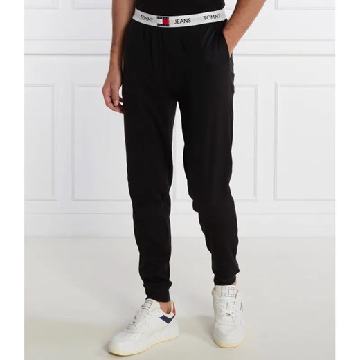 Tommy Hilfiger Spodnie jogger | Regular Fit ze sklepu Gomez Fashion Store w kategorii Spodnie męskie - zdjęcie 184555571