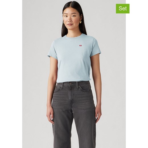Levi&apos;s Koszulki (2 szt.) w kolorze błękitnym ze sklepu Limango Polska w kategorii Bluzki damskie - zdjęcie 184559611
