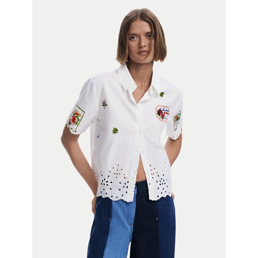 Desigual Koszula Afrodita 25SWCW17 Biały Regular Fit ze sklepu MODIVO w kategorii Koszule damskie - zdjęcie 184560710