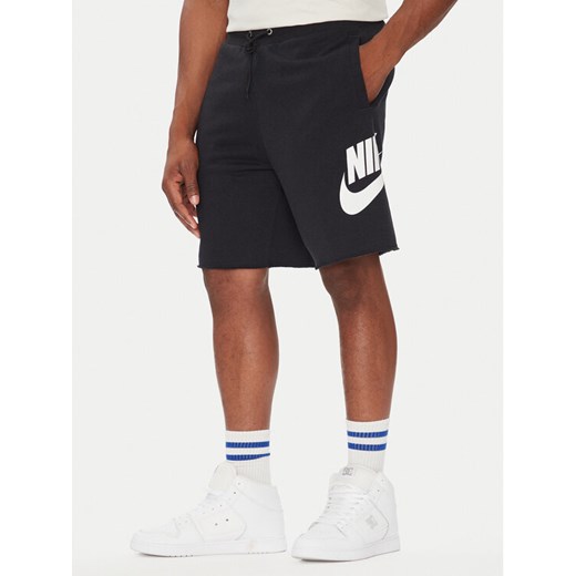 Nike Szorty sportowe French Terry Alumni FQ4950 Czarny Standard Fit ze sklepu MODIVO w kategorii Spodenki męskie - zdjęcie 184562172