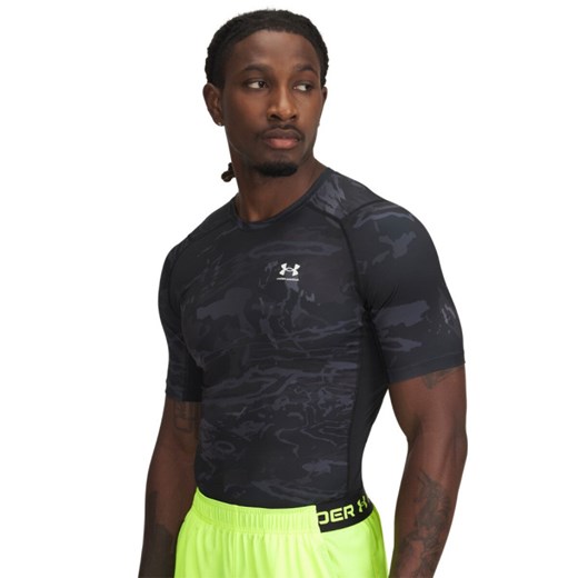 Męska koszulka treningowa Under Armour UA HG Armour Printed SS - czarna ze sklepu Sportstylestory.com w kategorii T-shirty męskie - zdjęcie 184563933