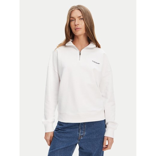 Guess Jeans Bluza W5YQ09 K68I4 Biały Regular Fit ze sklepu MODIVO w kategorii Bluzy damskie - zdjęcie 184567912