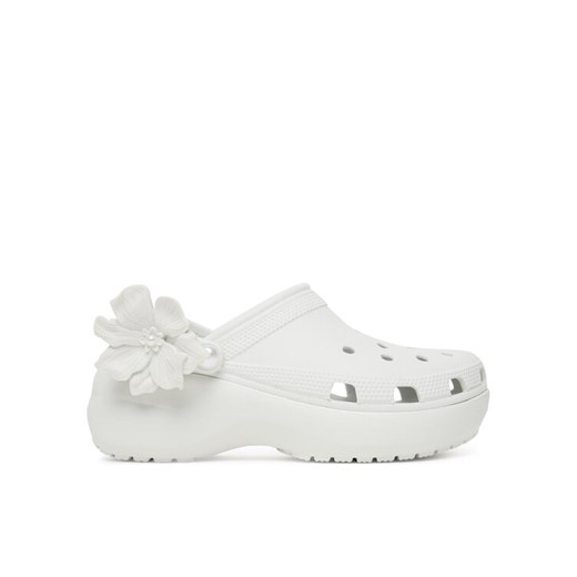 Crocs Klapki Classic Bouquet Platform Clog 211292 Biały ze sklepu MODIVO w kategorii Klapki damskie - zdjęcie 184567970