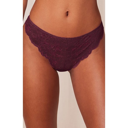 Triumph figi brazylijskie Amourette Charm Highleg 10218296-00EG, Kolor burgund, Rozmiar 36, Triumph ze sklepu Intymna w kategorii Majtki damskie - zdjęcie 184570234