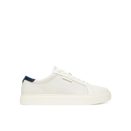 Sneakersy Calvin Klein Clean Cup Low Laceup Perf Lth HM0HM01870 Biały ze sklepu eobuwie.pl w kategorii Buty sportowe męskie - zdjęcie 184587232