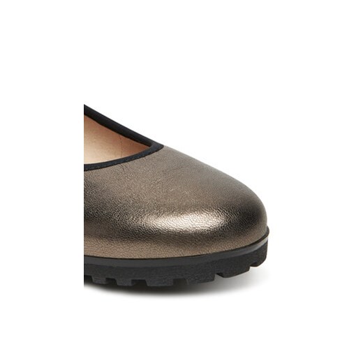 Baleriny Caprice 9-22151-45 Złoty Caprice 40 eobuwie.pl