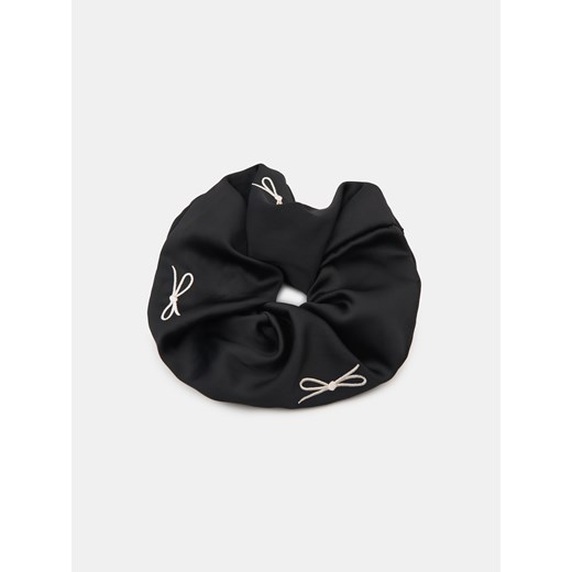 Sinsay - Gumka do włosów scrunchie - czarny Sinsay One Size Sinsay
