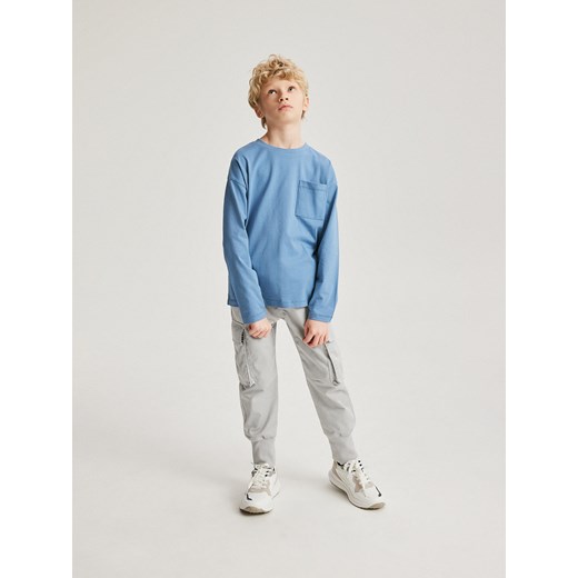 Reserved - Longsleeve oversize z kieszenią - granatowy Reserved 116 (5-6 lat) okazja Reserved