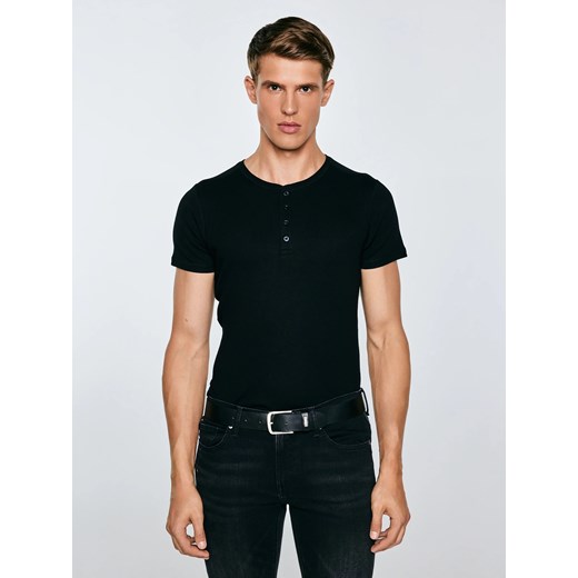 Koszulka męska z prążkowanej dzianiny czarna  Basicag 906 ze sklepu Big Star w kategorii T-shirty męskie - zdjęcie 184606063