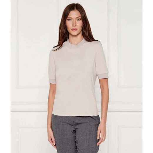 Marc Cain T-shirt | Slim Fit ze sklepu Gomez Fashion Store w kategorii Bluzki damskie - zdjęcie 184618581