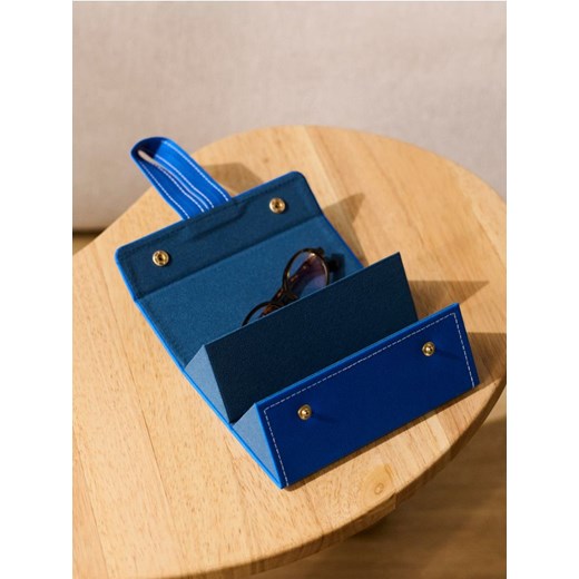 Sinsay - Etui na okulary - niebieski ze sklepu Sinsay w kategorii Etui - zdjęcie 184623130
