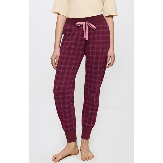 Triumph spodnie Mix &amp; Match 02 X 10216544-M021, Kolor burgund, Rozmiar 36, Triumph ze sklepu Primodo w kategorii Piżamy damskie - zdjęcie 184633971