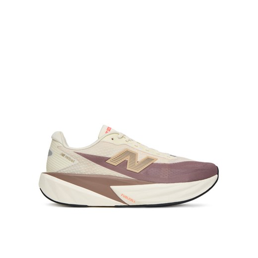 New Balance Buty do biegania FuelCell Rebell V5 MFCXLY5 Beżowy ze sklepu MODIVO w kategorii Buty sportowe męskie - zdjęcie 184644592