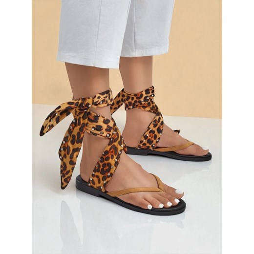 Sandały Artemisia Leopard brązowe na płaskim obcasie, skóra ekologiczna ze sklepu royalfashion.pl w kategorii Sandały damskie - zdjęcie 184645730